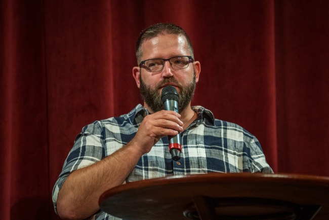 Premier előtti közönségtalálkozós vetítések