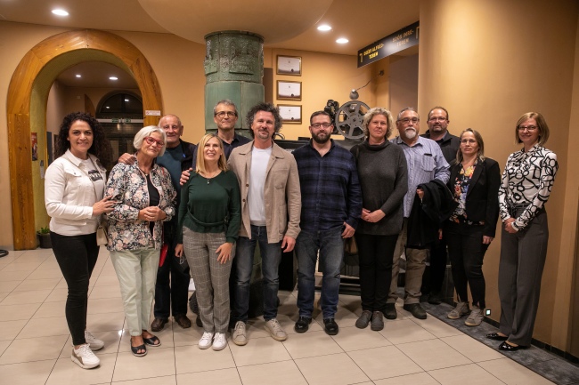 Premier előtti közönségtalálkozós vetítések